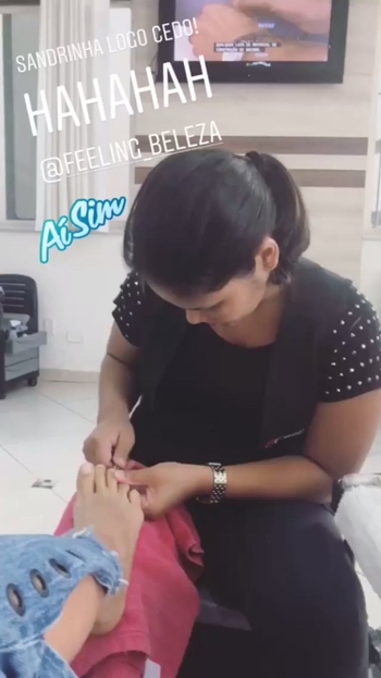 Flávia Viana