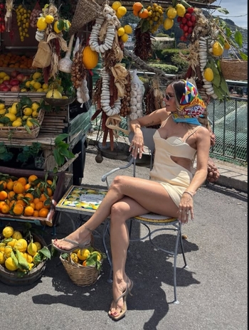 Flávia Viana