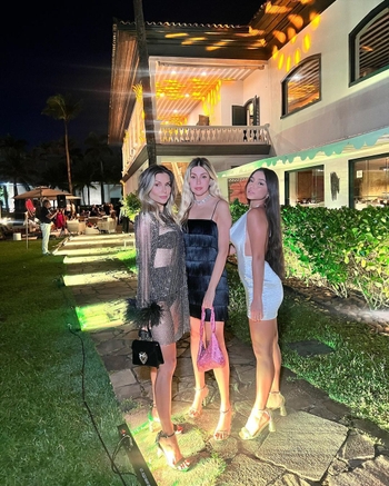 Flávia Viana