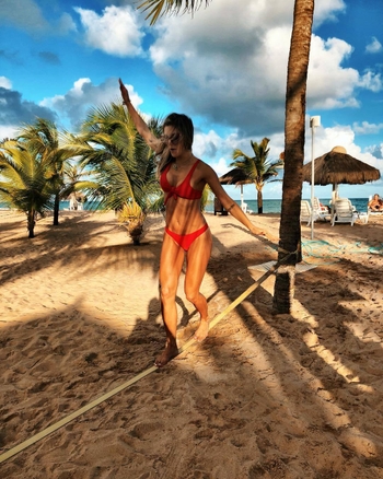 Flávia Viana