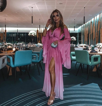 Flávia Viana