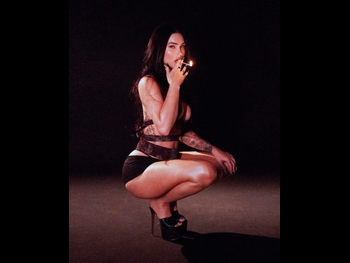  alt="Megan Fox"