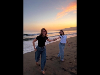  alt="Sophie Nelisse"