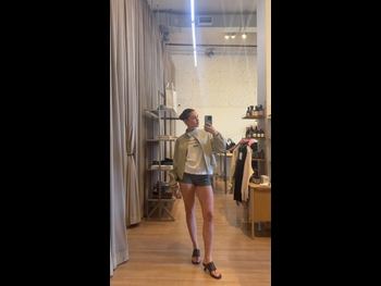  alt="Sophie Nelisse"