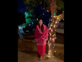  alt="Momina Iqbal"