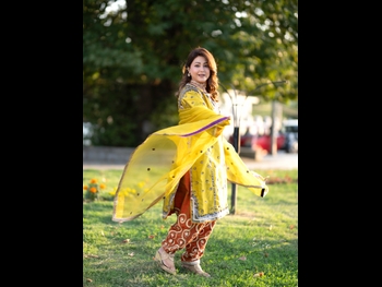 alt="Hina Khan"