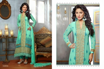 Hina Khan
