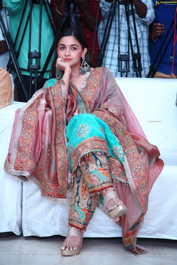 Alia Bhatt