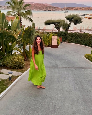 Siva Behrouzfar