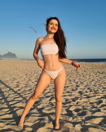 Letícia Faria Pedro