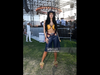  alt="Camilla Araujo"