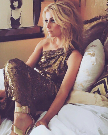 Lindsay Ell