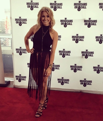 Lindsay Ell