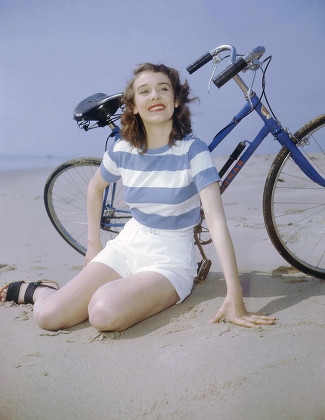 Betsy Drake
