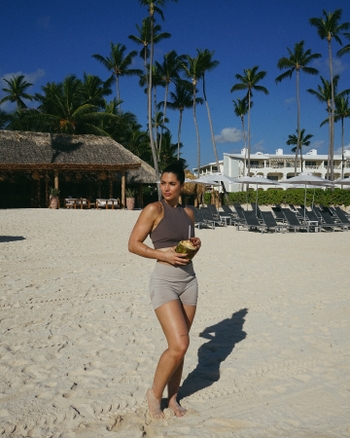 Michelle Calvó