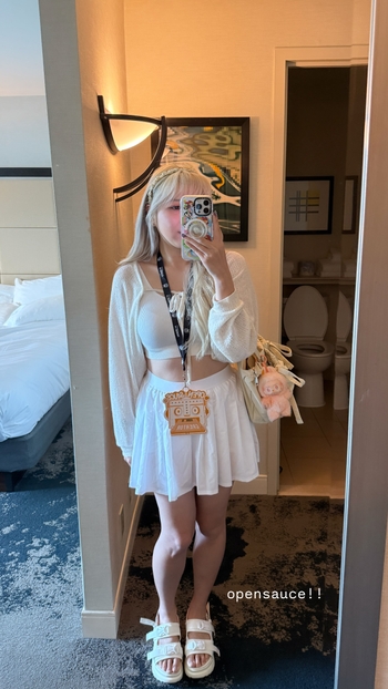 Yvonne 'Yvonnie' Ng