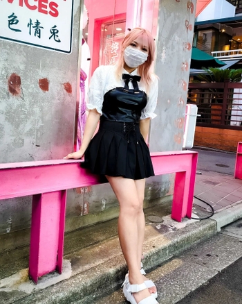 Yvonne 'Yvonnie' Ng