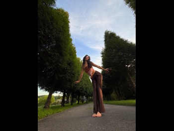 alt="Danielle Campbell"