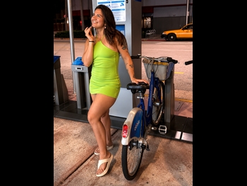  alt="Ailin Perez"