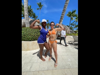  alt="Ailin Perez"