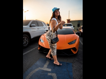  alt="Ailin Perez"