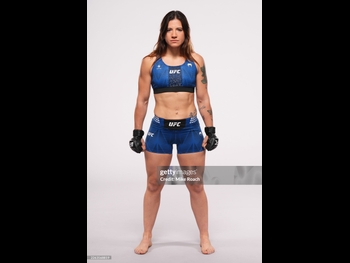 alt="Ailin Perez"