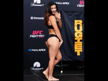  alt="Ailin Perez"