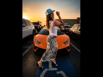  alt="Ailin Perez"