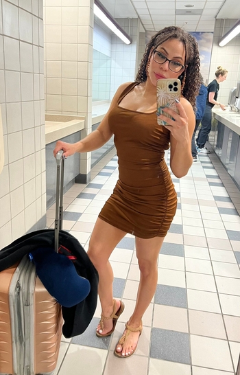 Alejandra Lion