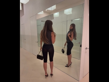  alt="Lily Easton"