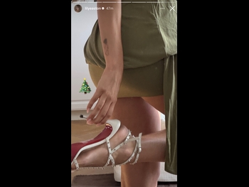 alt="Lily Easton"