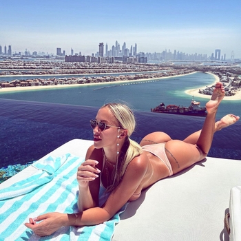 Nela Slováková