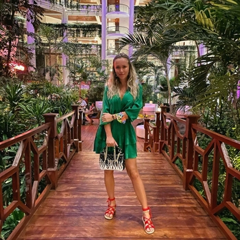 Nela Slováková