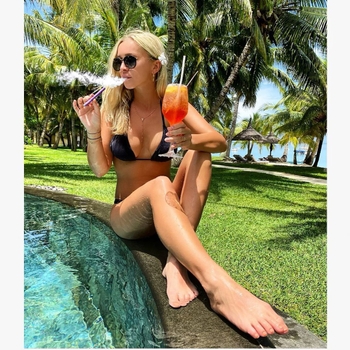 Nela Slováková