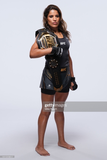 Julianna Peña