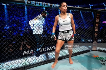 Julianna Peña