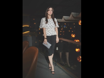  alt="Amna Malik"