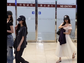  alt="Lee Hyun-seo"