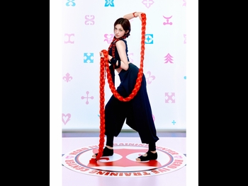 alt="Lee Hyun-seo"