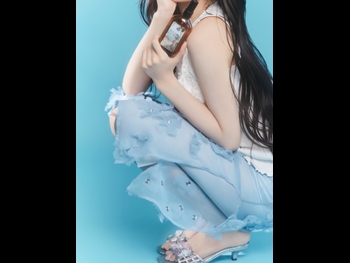  alt="Lee Hyun-seo"
