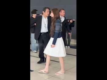  alt="Lee Hyun-seo"