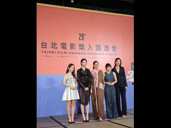  alt="Jennifer Yu"