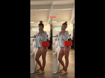  alt="Kayla Simmons"