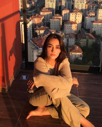 Esra Bilgiç