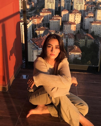 Esra Bilgiç