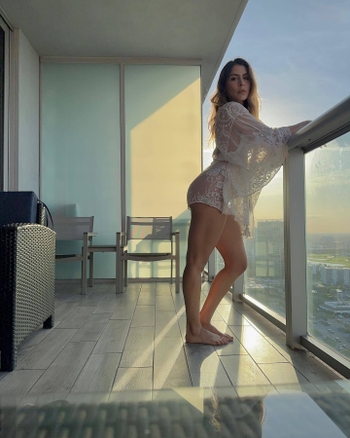 Maria León