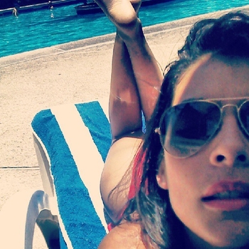 Maria León