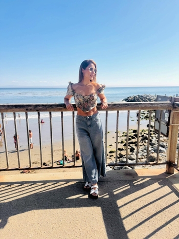 Maria León