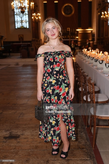 Anaïs Gallagher