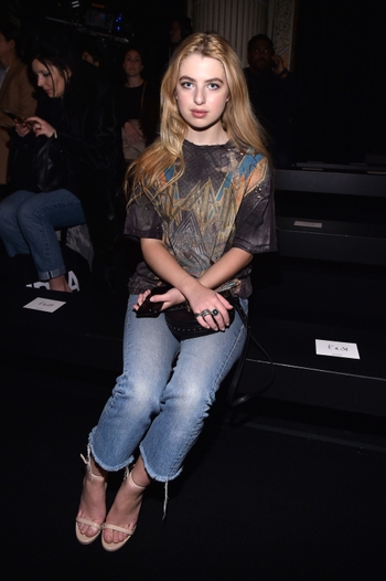 Anaïs Gallagher
